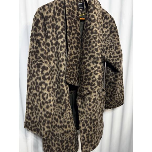 Helene Berman Anthropology Leopard Faux Fur Crop Jacket Mod Y2K Fall2025 Sz 2 - Picture 8 of 8